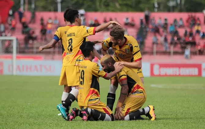 Pelatih Mitra Kukar Beberkan Kunci Kemenangan Di Kandang Semen Padang