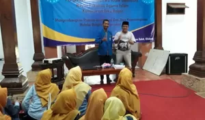 STS Berbagi Ilmu dengan Mahasiswa UIKA