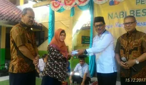 K3SD Gelontorkan Uang Bantu Guru Korban Kebakaran