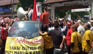 Senin, Sopir-sopir Siap Demo Istana