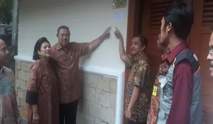 Coklit, Komisioner KPU Geruduk Rumah SBY