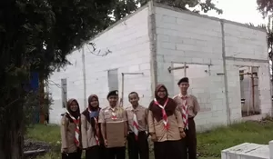 Praja Muda Karana Jualan Air Mineral demi Bangun Gedung