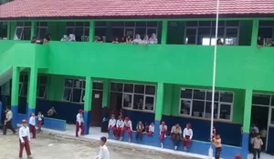 Siswa SDN Pasirmuncang 02 Nikmati Ruang Kelas Baru