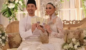 Whulandary Herman  Sah Jadi Istri Pengusaha Malaysia