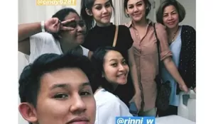 Jevin Julian Bahagia Dikaruniai Bayi Laki-laki