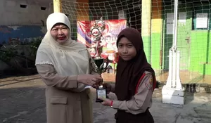 Siswi SDN Bubulak Harumkan Nama Sekolah