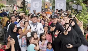 Janda Kedungbadak Minta Dicarikan Jodoh