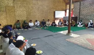 Harmonis, Tim Balad Ade Yasin Gelar Ngaliwet Bareng