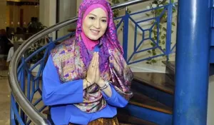 Suami Dirayu Orang, Okie Agustina Berang