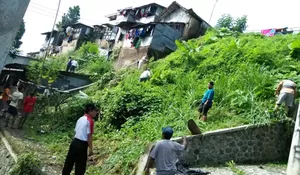 Kelurahan Panaragan Benahi Tebingan