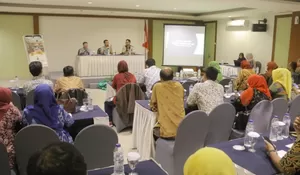 Humas dan Protokol Gembleng 50 Tenaga PPID