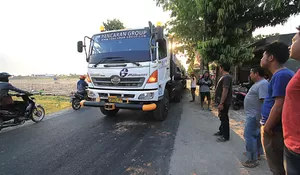 H-7 LEBARAN, PARUNGPANJANG BEBAS TRUK TAMBANG