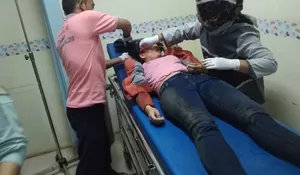 Tragis! 2 Remaja Tewas Digilas Mobil