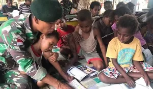 Ajak Anak-anak Belajar di Pos, Sediakan Perpustakaan Mini