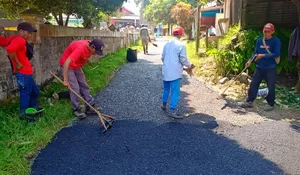 Hotmiks Dua Kampung dan Bangun Posyandu