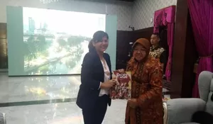 Kami Siap All Out Dukung PSSI Kata Bu Risma