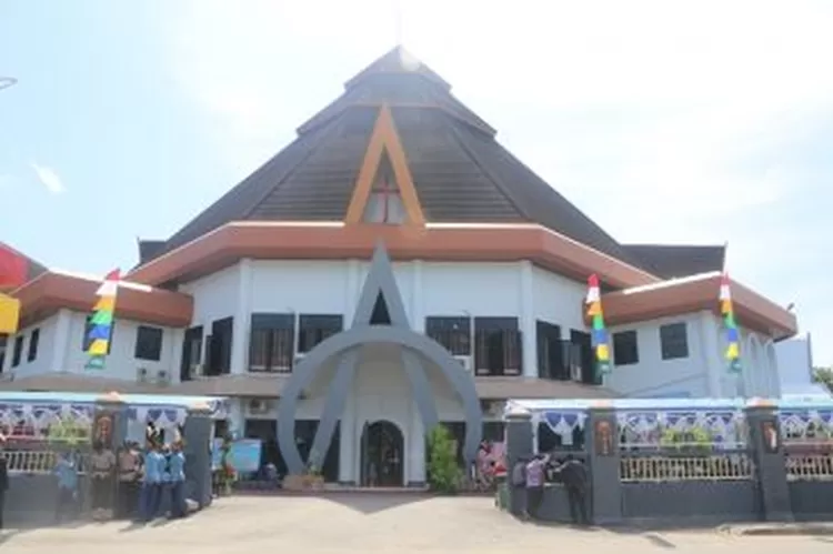 Gedung Baru Gki Pniel Kotaraja Diresmikan Dan Ditahbiskan Lintas Papua