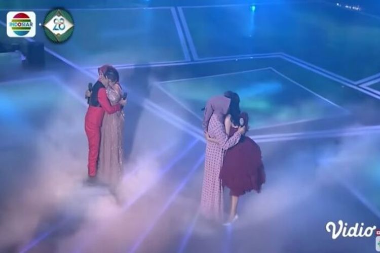 Eby Dan Sridevi Juara Dangdut Academy Bikin Banjir Air Mata Di Konser