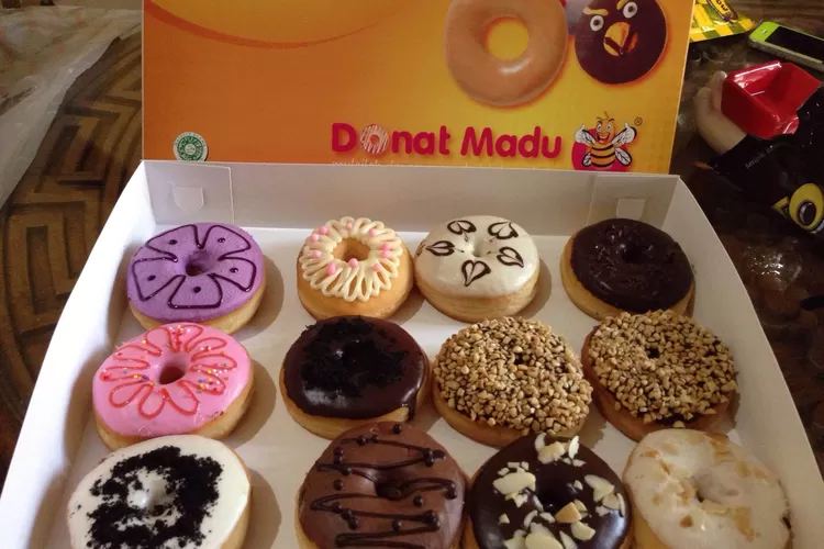 Donat Kisah Inspirasi Bisnis Rumahan Donat Madu Cihanjuang Yang Laris