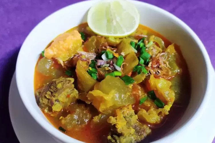 Lontong Kikil Paling Enak Di Surabaya Kuliner Khas Kota Pahlawan