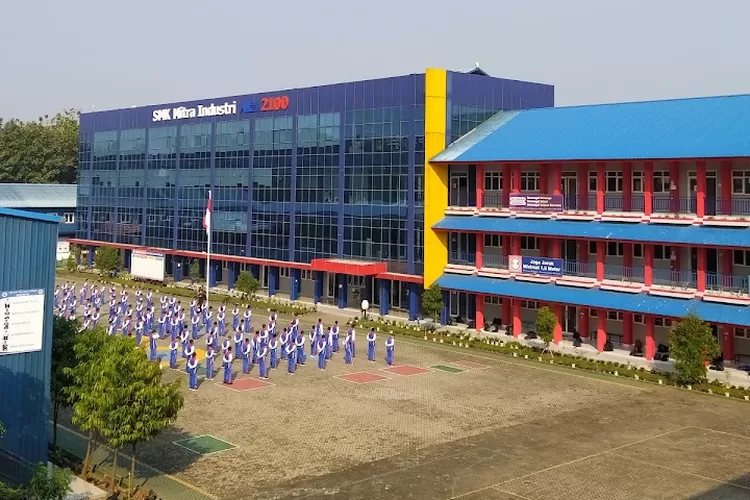 Smk Mitra Industri Di Mm Tuai Kritik Mpi Masyarakat Sekitar