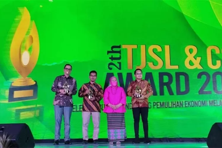 Pt Jiep Raih Penghargaan Csr Dan Tjsl Award Di Bidang Lingkungan