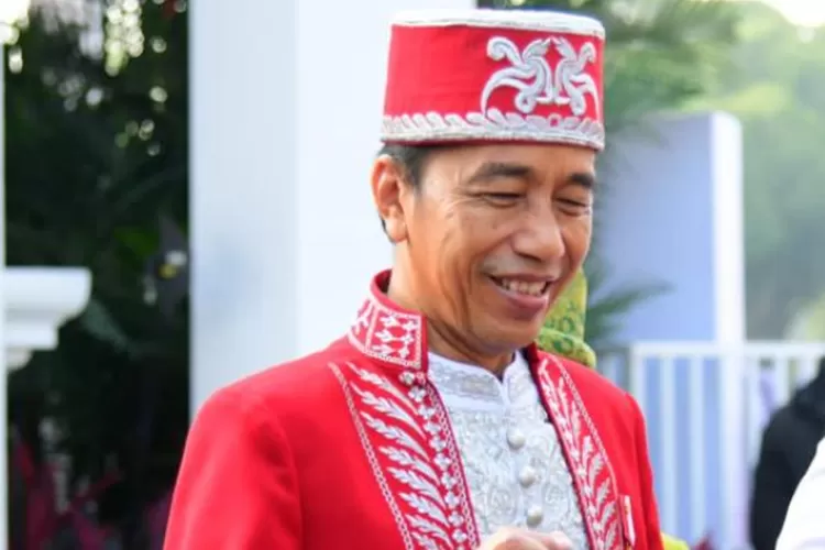 Presiden Jokowi Kenakan Baju Adat Dolomani Dari Buton Saat Upacara Hut