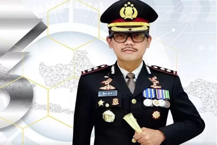 Profil Biodata Irjen Purn Maman Supratman Ayah AKBP Dody