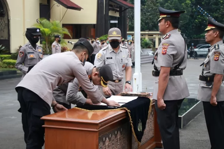 Kompol Arief Prasetya Resmi Jabat Kasat Reskrim Polrestabes Bandung