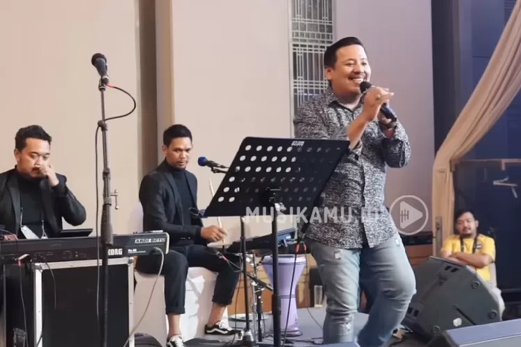 Lirik Lagu Ikan Dalam Kolam Viral Di TikTok Jangan Jangan Dulu