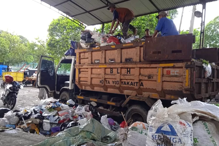 Sudah Ada Kesadaran Warga Kota Yogyakarta Sebelum Buang Sampah Dipilah