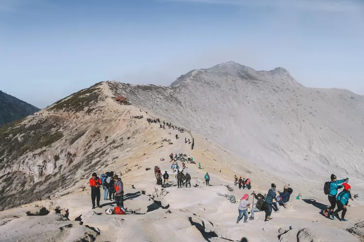 Libur Lebaran Di Kawah Ijen Banyuwangi Menikmati Alam Indah Jadi