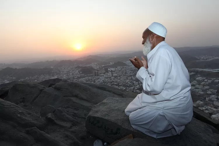 Khutbah Jumat Sedih Menyentuh Hati Periode Agustus Bahaya