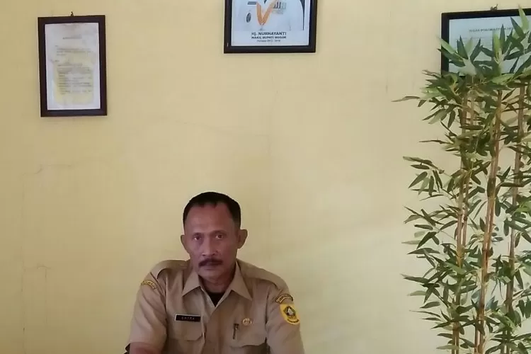 HENDRAWAN Pjs Kepala Desa Cihideungudik. 