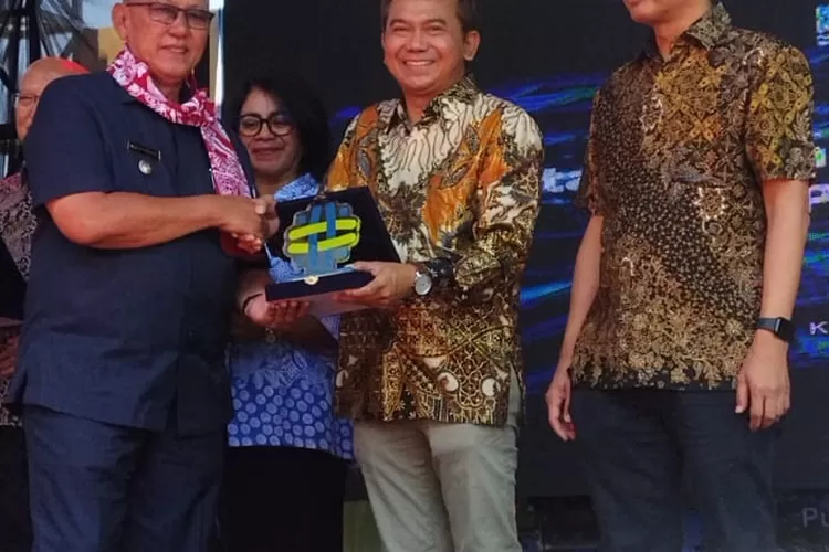 Promedia Teknologi Indonesia Tenerima Penghargaan Kemenkop UKM Dalam