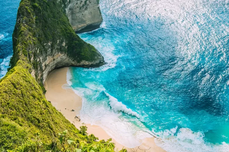 Pantai Kelingking Di Nusa Penida Bali Keindahan Dan Pesona Alam Yang