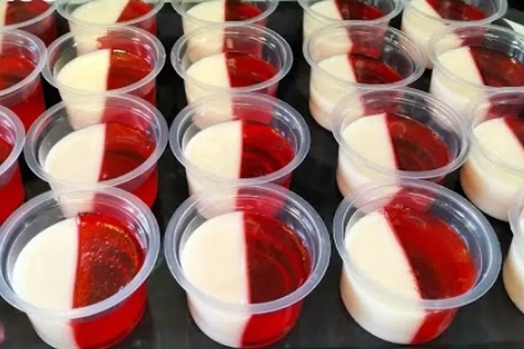 Semarak Kemerdekaan Resep Puding Cup Merah Putih Bisa Jadi Ide