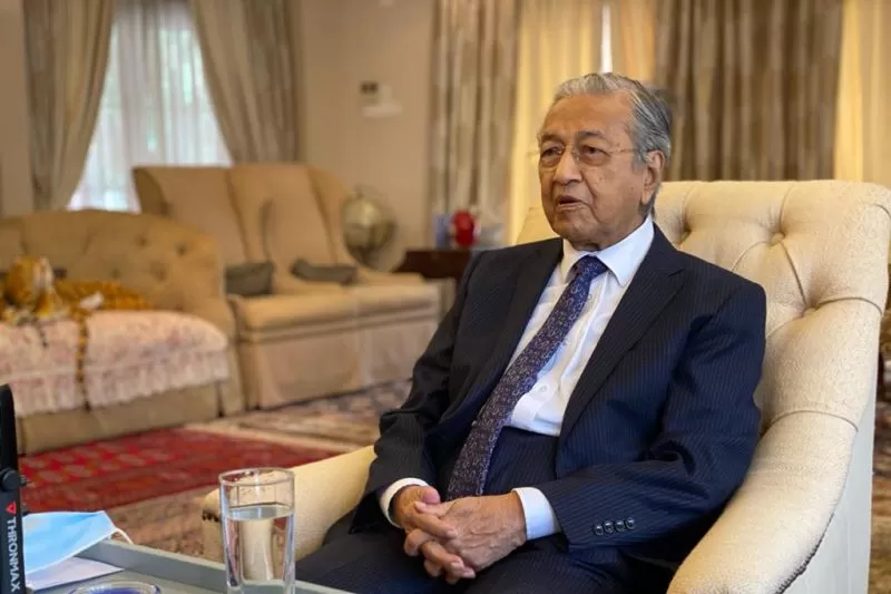 Umur Hampir Sentuh 1 Abad, Mahathir Mohamad Kembali Nyalon Jadi Perdana ...