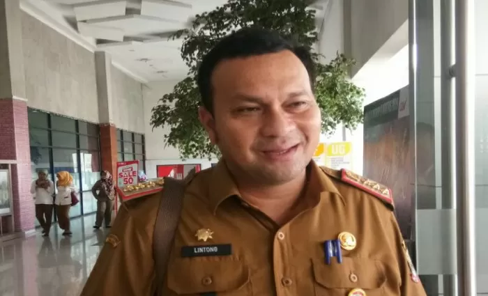 Plt Kepala Disperindag Kota Bekasi Lintong Dianto Putra (onlinebekasi.com)