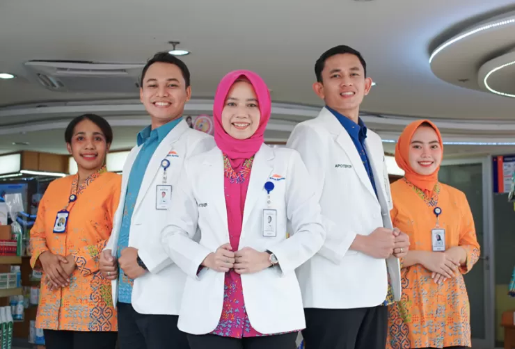 PT Kimia Farma buka lowongan kerja magang, simak posisi yang dibutuhkan.