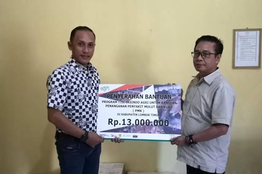 PT Asuransi Jasindo Berikan Bantuan Peternak Sapi Atasi Wabah PMK