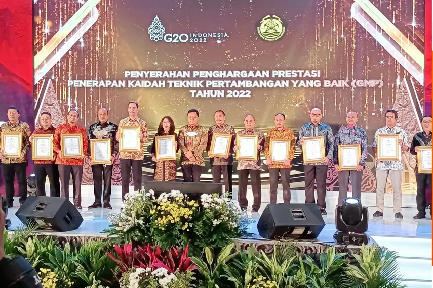 ANTAM Raih 11 Penghargaan Good Mining Practices 2022  