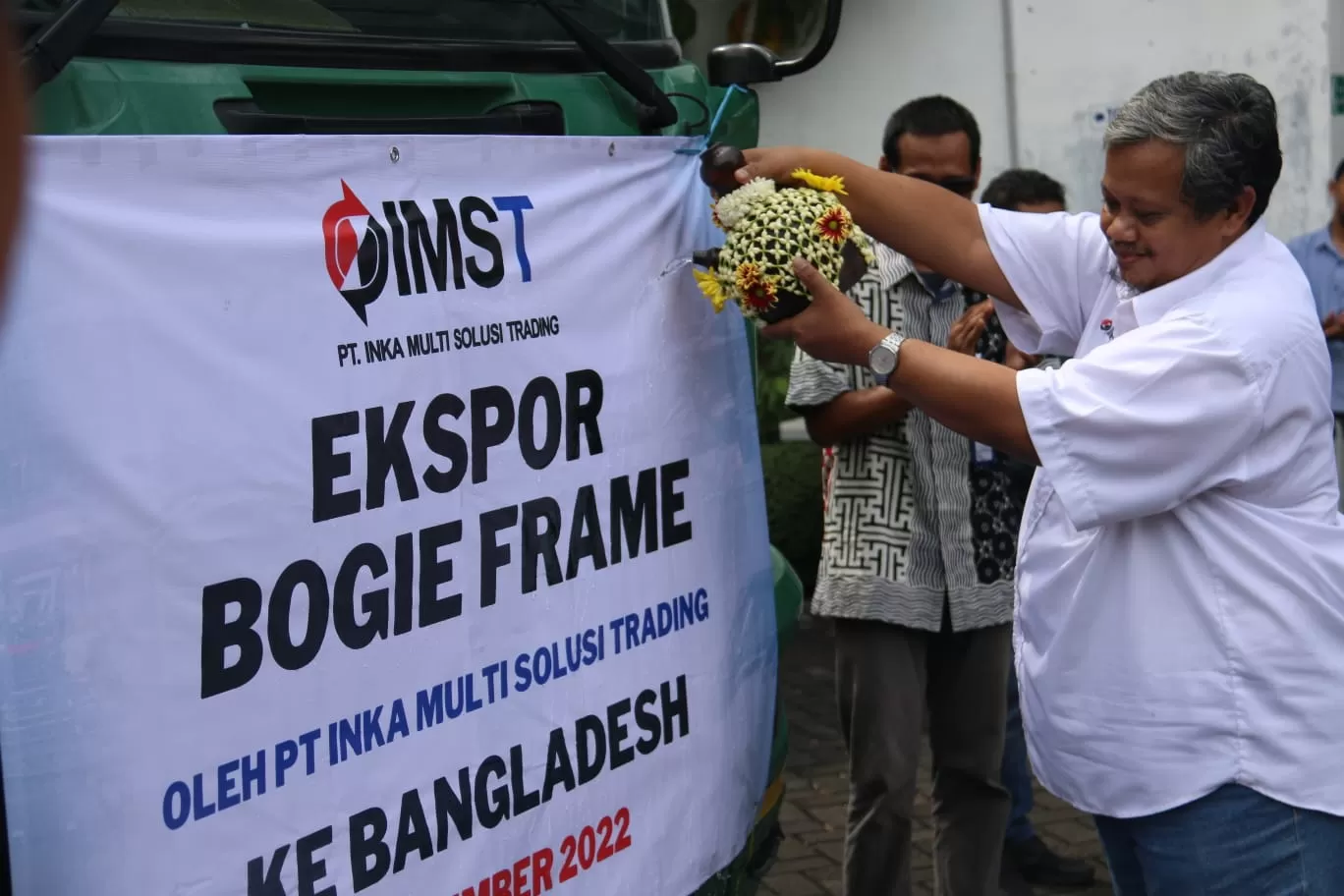 PT INKA Multi Solusi Trading Sukses Ekspor Bogie Frame ke Bangladesh