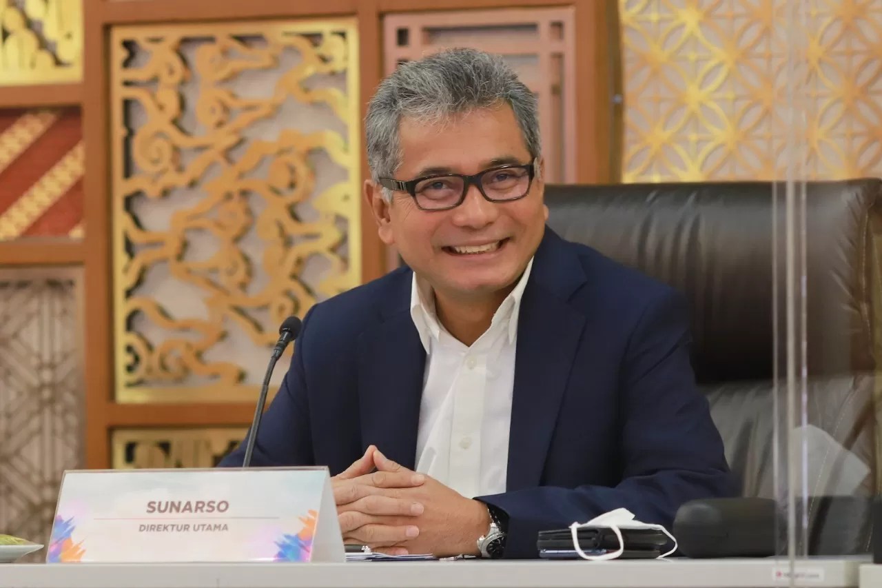 Dirut BRI Jadi CEO Terpopuler di Medsos, BRI Raih Tiga Penghargaan 
