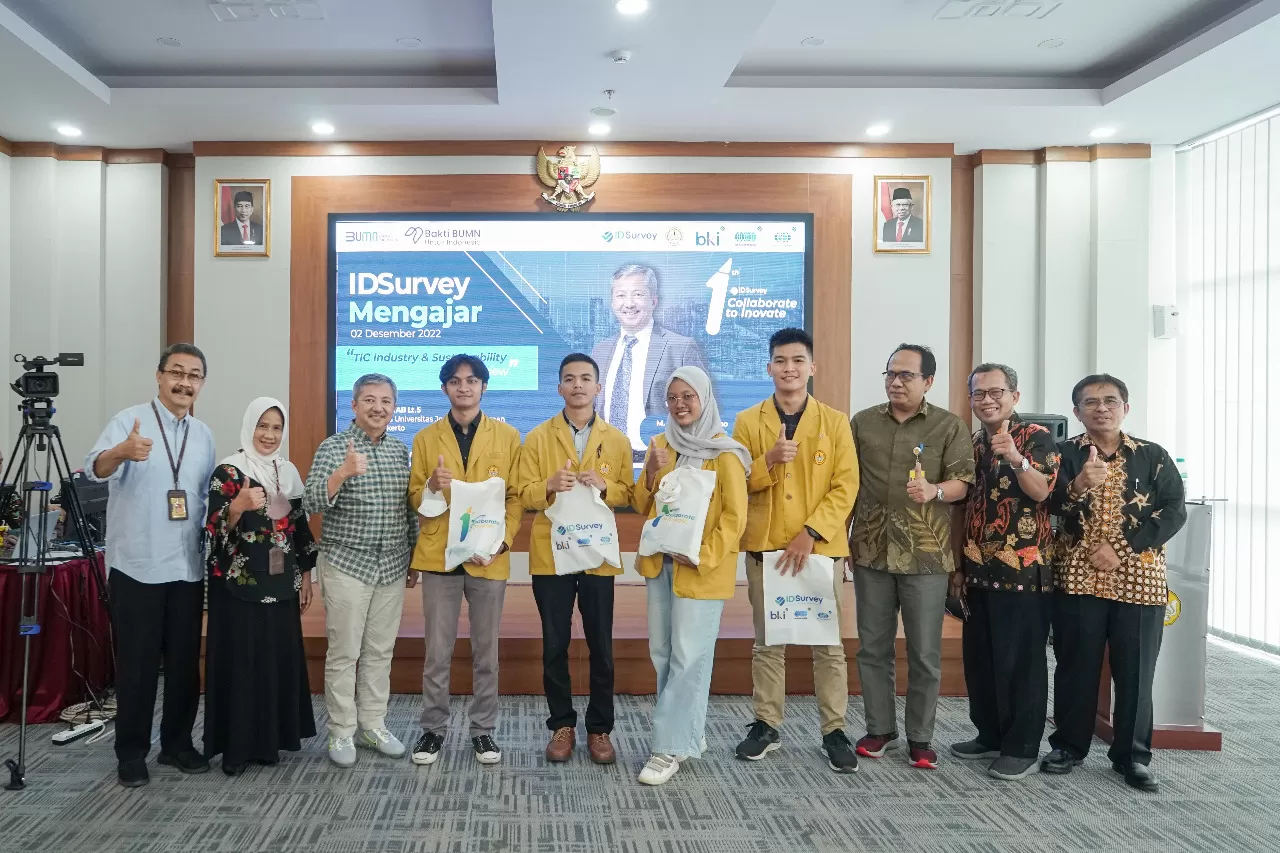 IDSurvey Mengajar Membuka Rangkaian HUT 1 Tahun Holding BUMN Jasa Survei