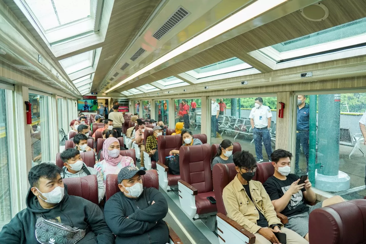 Banyak Peminat, Kereta Panoramic Layani 1.613 Pelanggan Sejak Diluncurkan