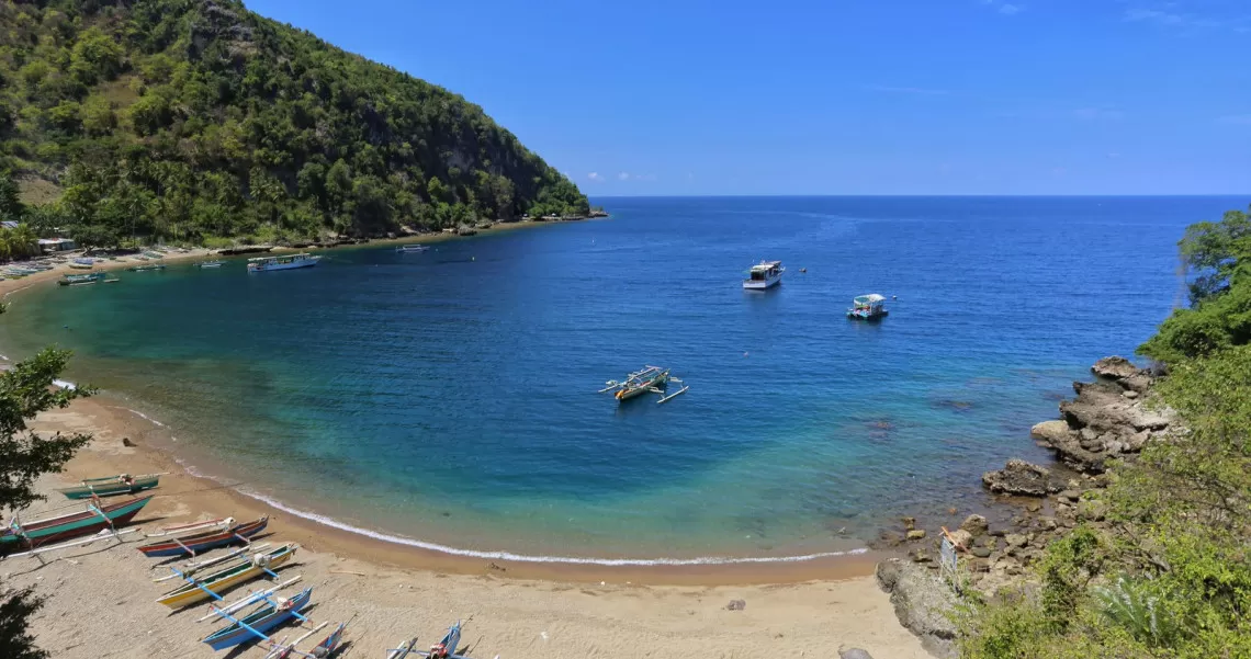 Pesona Alam dan Wisata Sejarah di Gorontalo  