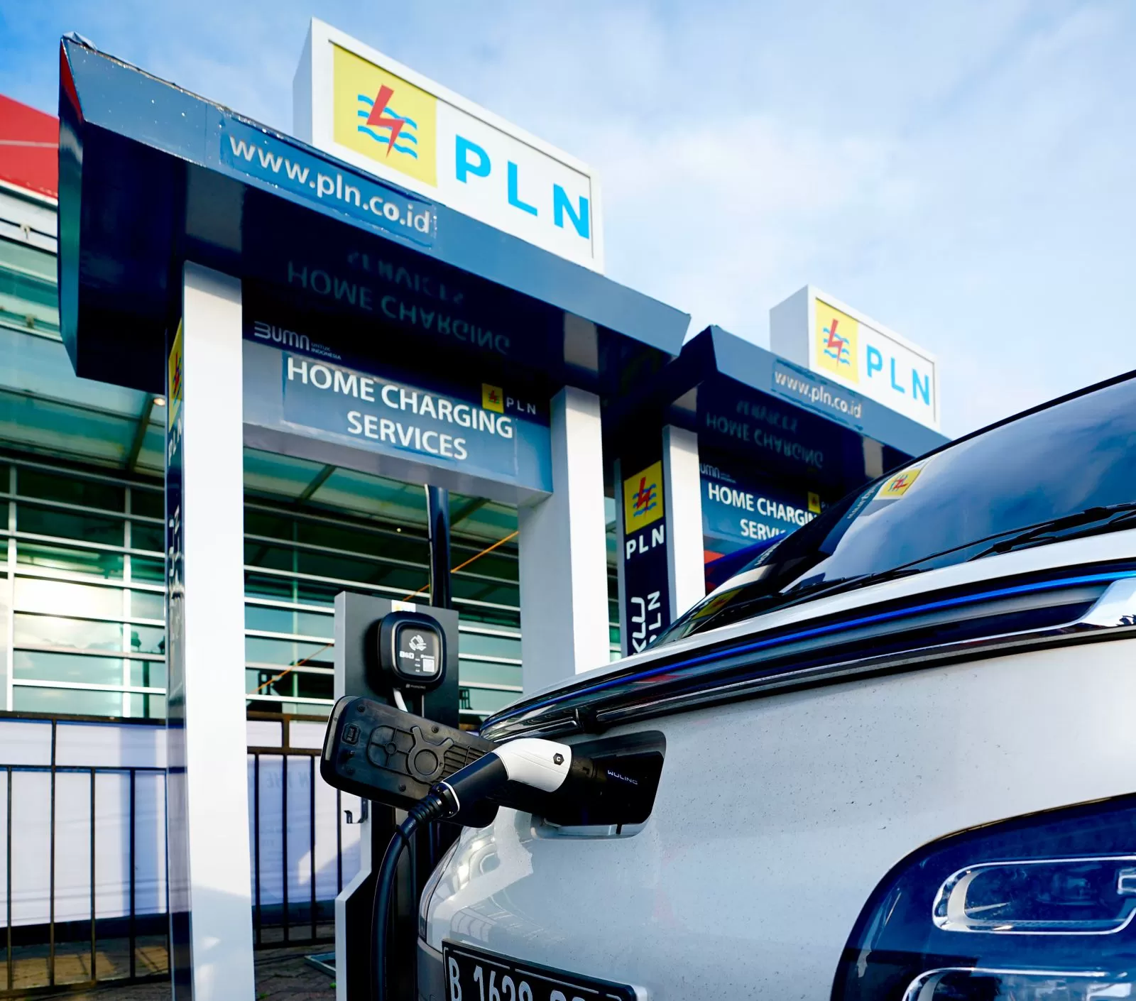 PLN Siapkan Beragam Insfrastruktur dan Insentif Kendaraan Listrik