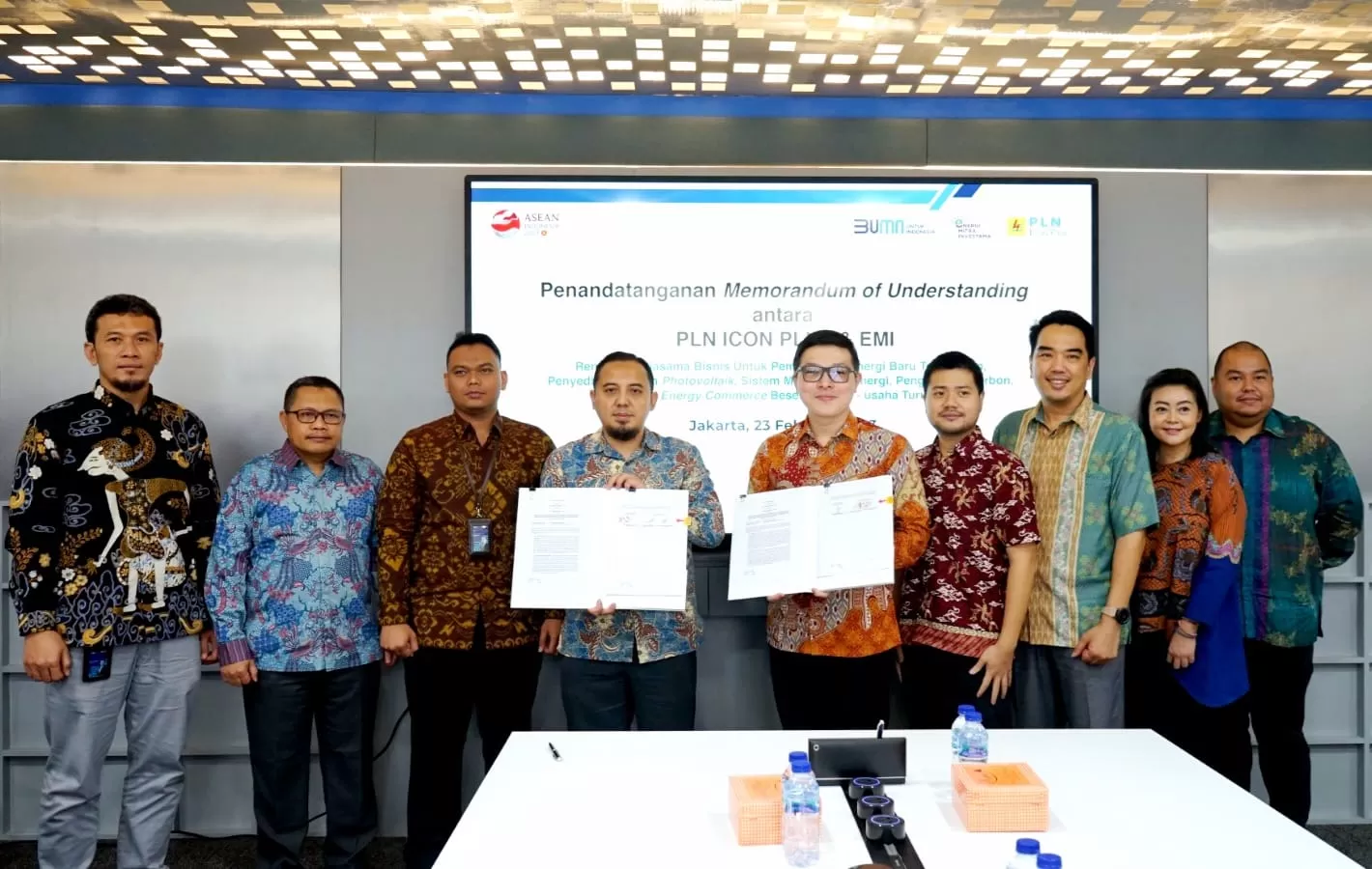 Akselerasi Energi Terbarukan, PLN Icon Plus dan EMI Jalin Kolaborasi 