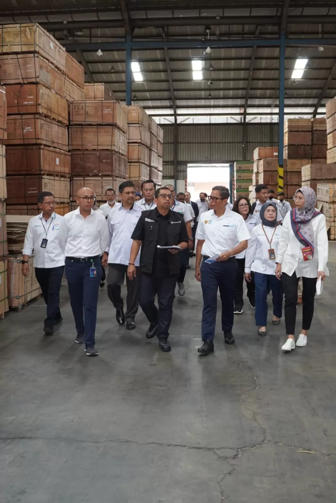 Wamen BUMN I Pahala Kunjungi Aset gudang pangan ID FOOD Group 